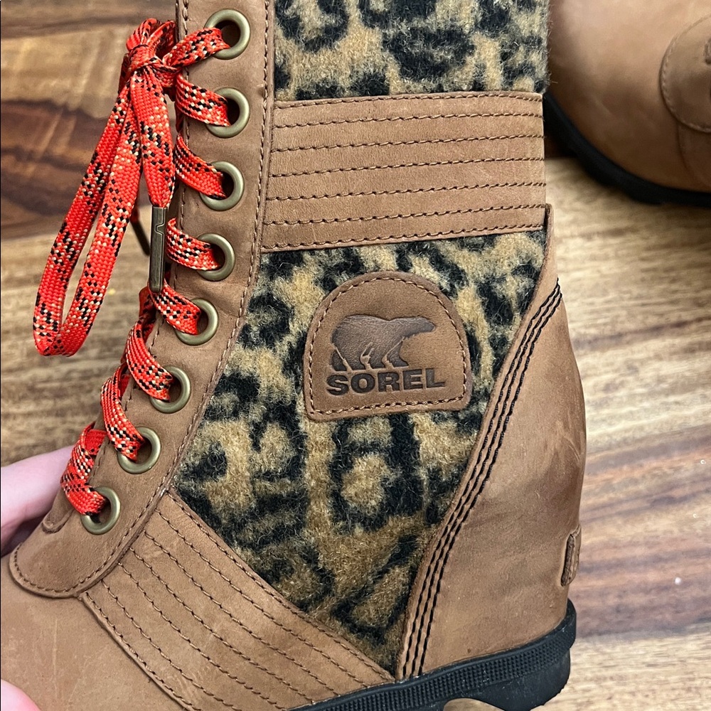 Sorel Women's Brown and Leopard Lexie Wedge Boot - 6 - Picture 7 of 7